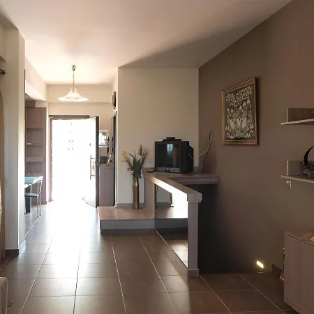Family Private Summer Homes W. Yards Near Galatás